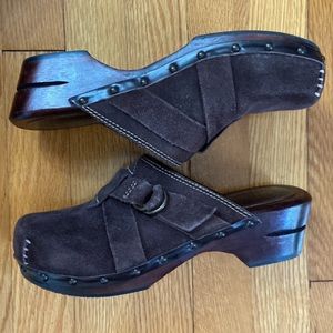 SKECHERS Shoes Clogs Mules Boho Retro Brown Suede Leather Wood Heel Size 8
